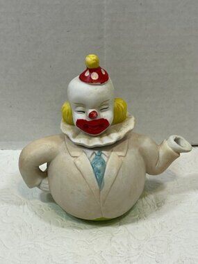 VTG Hand Painted 2 Piece Ceramic Clown w/Suit & Tie Teapot Design 5" Decoration